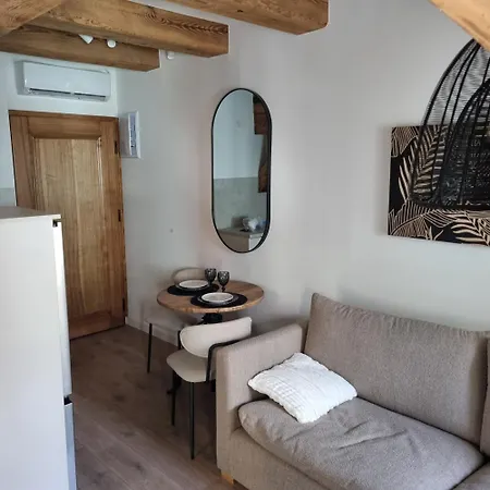 Centrum 5 Apartman *