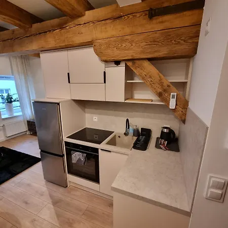 Apartman Centrum 5 *